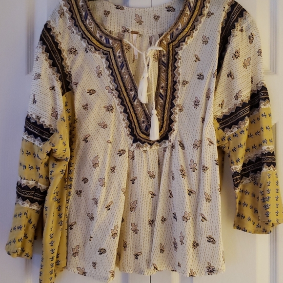 Free People, Boho Top!! EUC!! - Picture 3 of 7